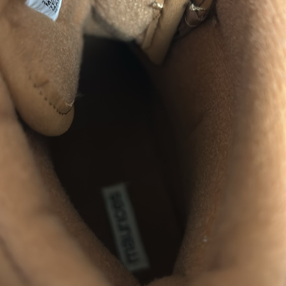 Maurice’s Honey Lace up Duck Boots size 11 - Picture 3 of 4